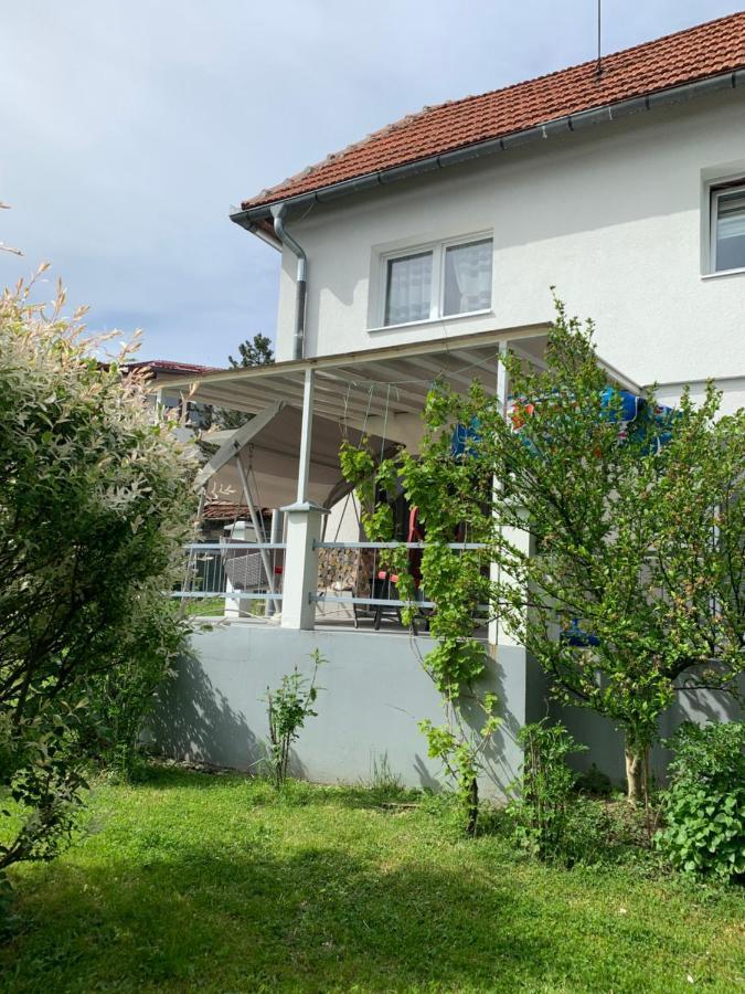 Apartman Mira SJJ Esterno foto