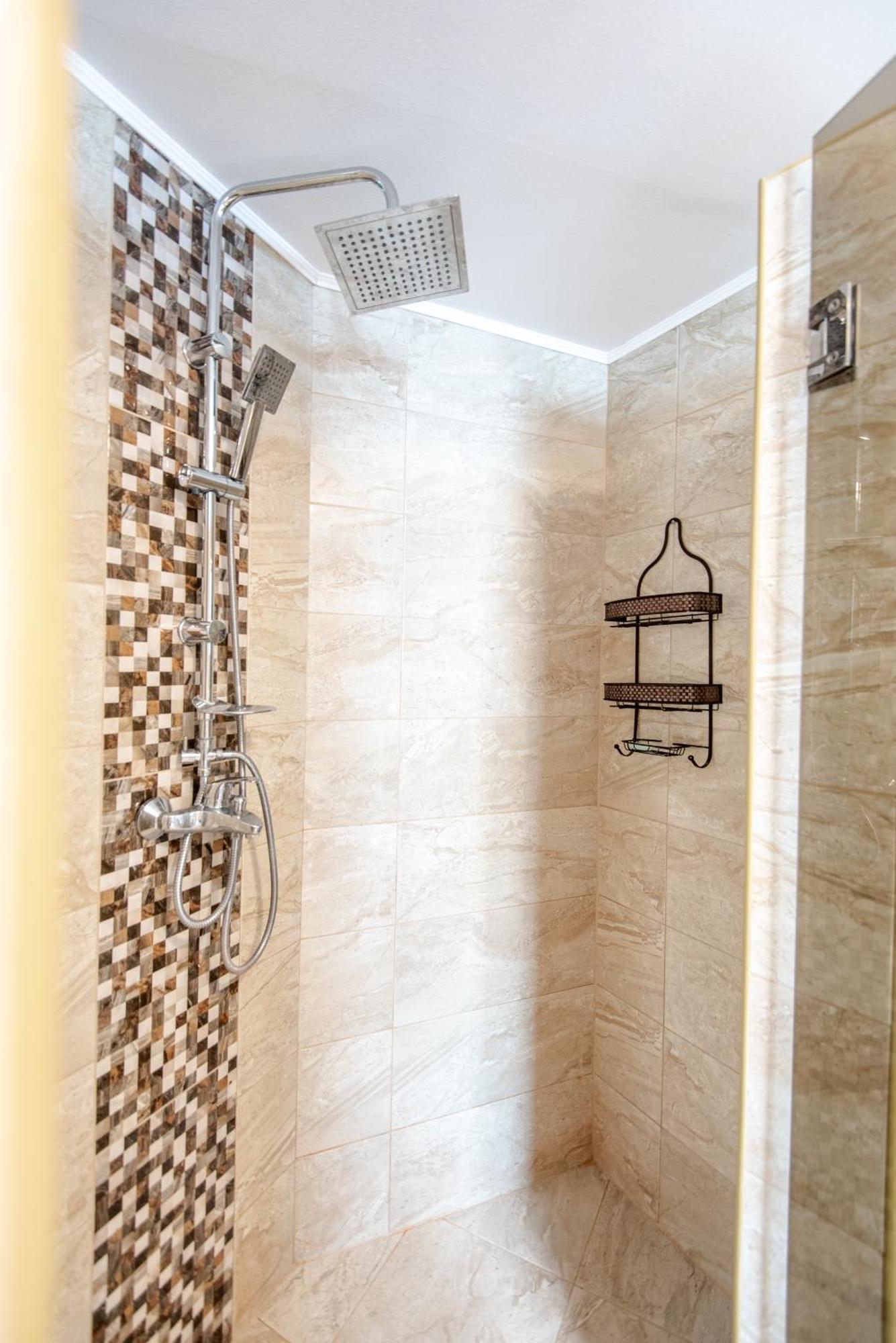Apartman Mira SJJ Esterno foto